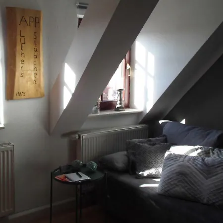 Luthers Stuebchen Apartman *